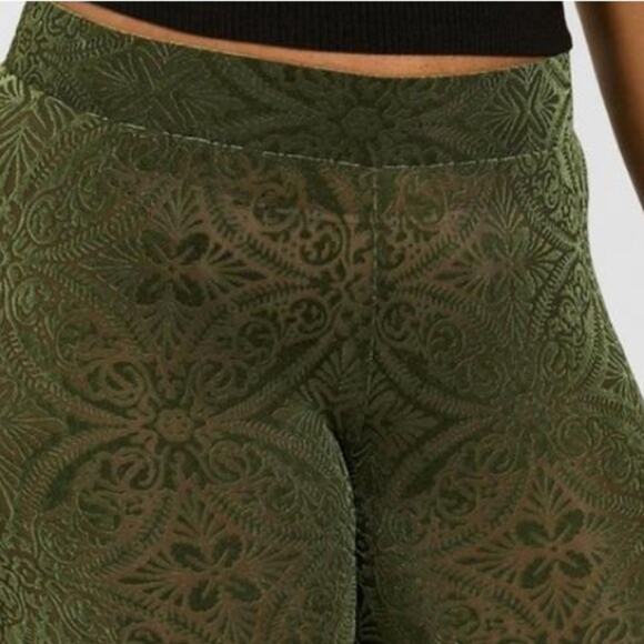 Torrid Deep Depths Full Length Signature Waist Velvet Burnout Legging - Picture 3 of 10